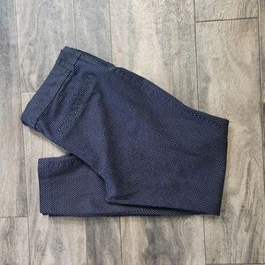 Old navy maternity pixie pants sz 2